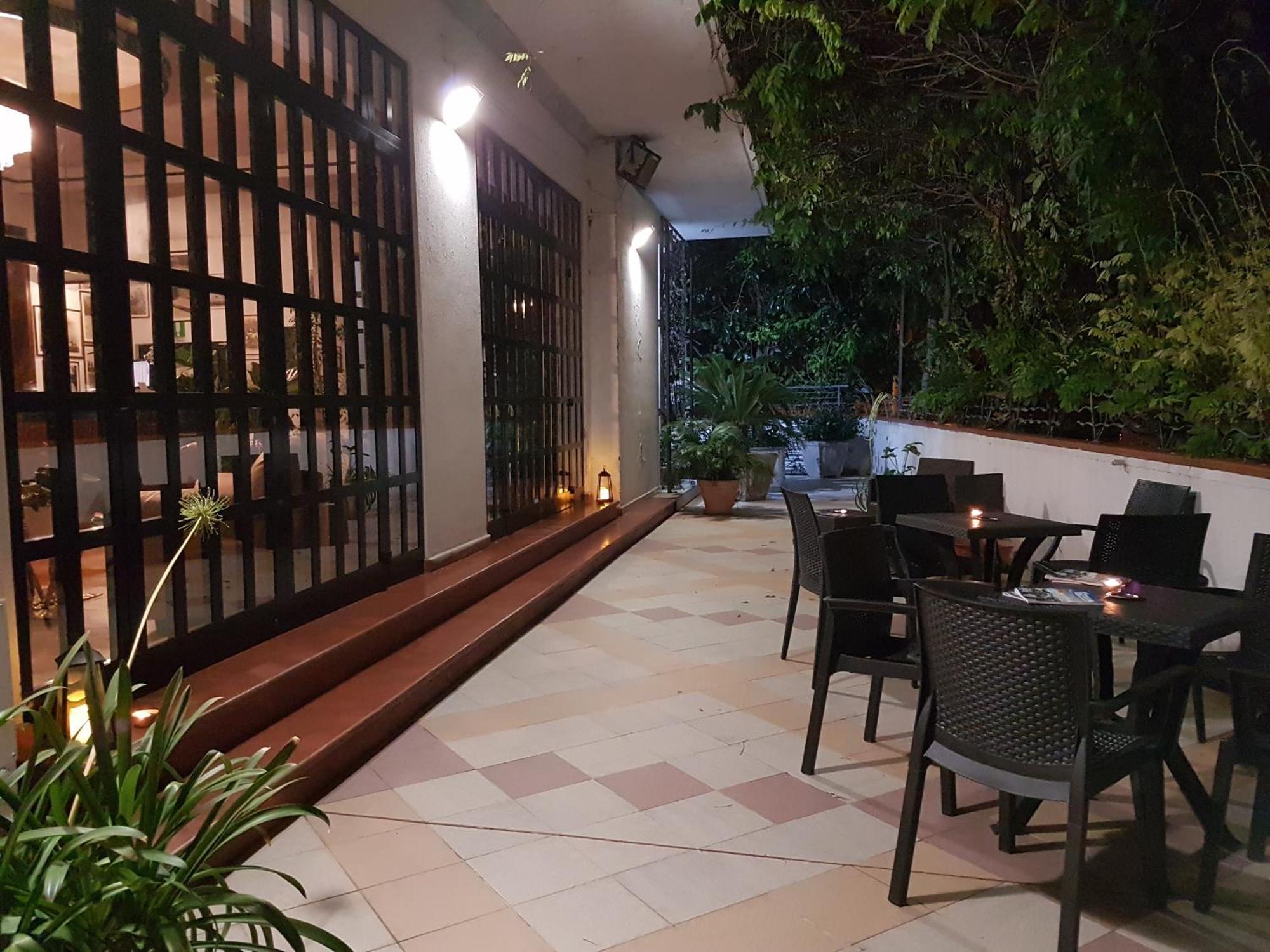 Hotel Calla' Policoro Kültér fotó