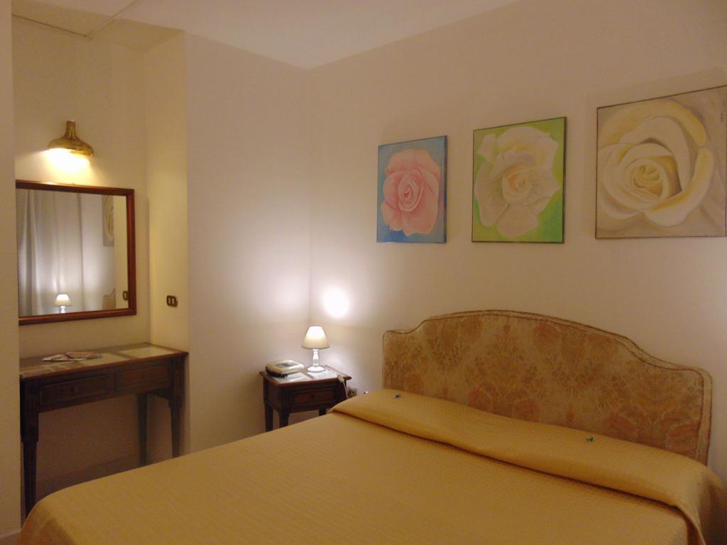 Hotel Calla' Policoro Kültér fotó